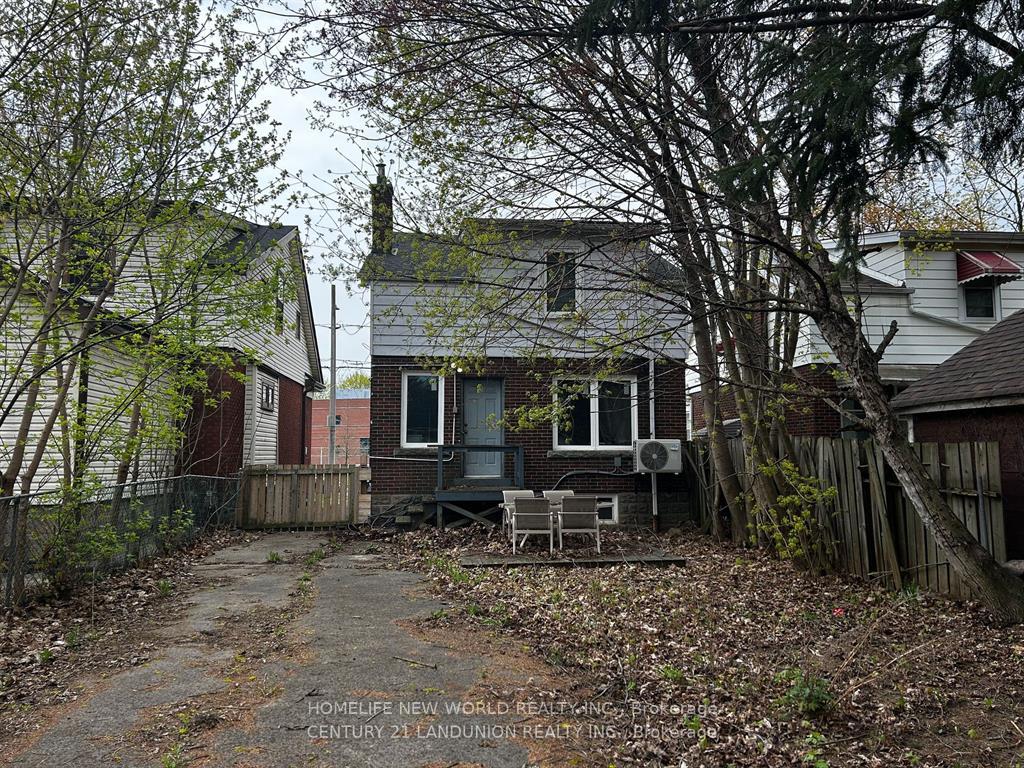 Photo 27 of Unit 2ND RM 1, 46 Arnold Street, Hamilton, Westdale — HOMEH