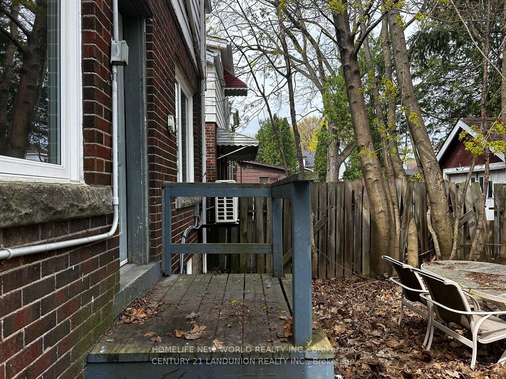 Photo 28 of Unit 2ND RM 1, 46 Arnold Street, Hamilton, Westdale — HOMEH