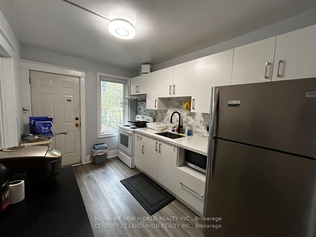 Photo 7 of Unit 2ND RM 3, 46 Arnold Street, Hamilton, Westdale — HOMEH