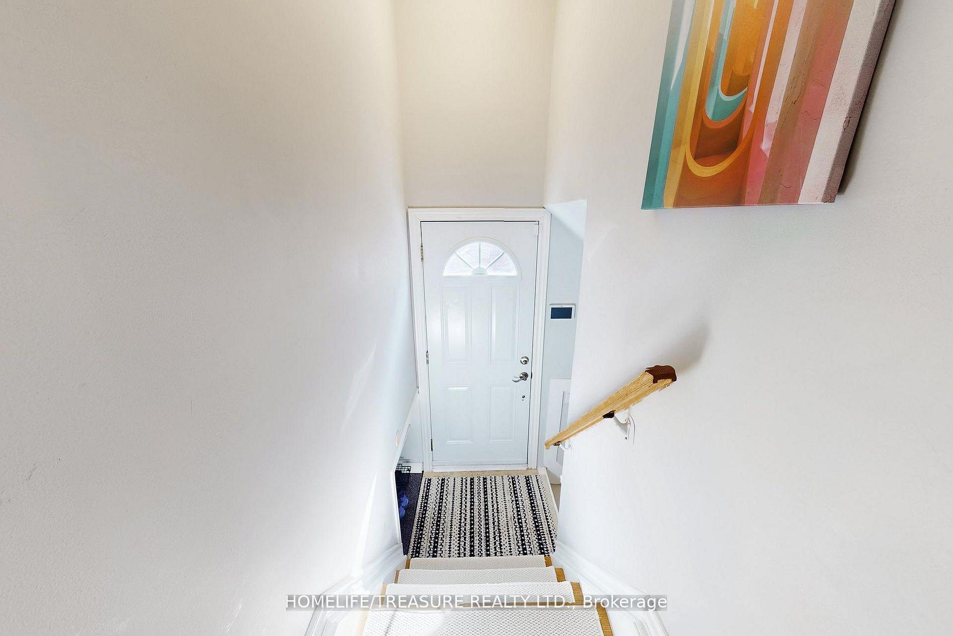 Photo 27 of 19 Brampton Road, Etobicoke, Willowridge-Martingrove-Richview — HOMEH