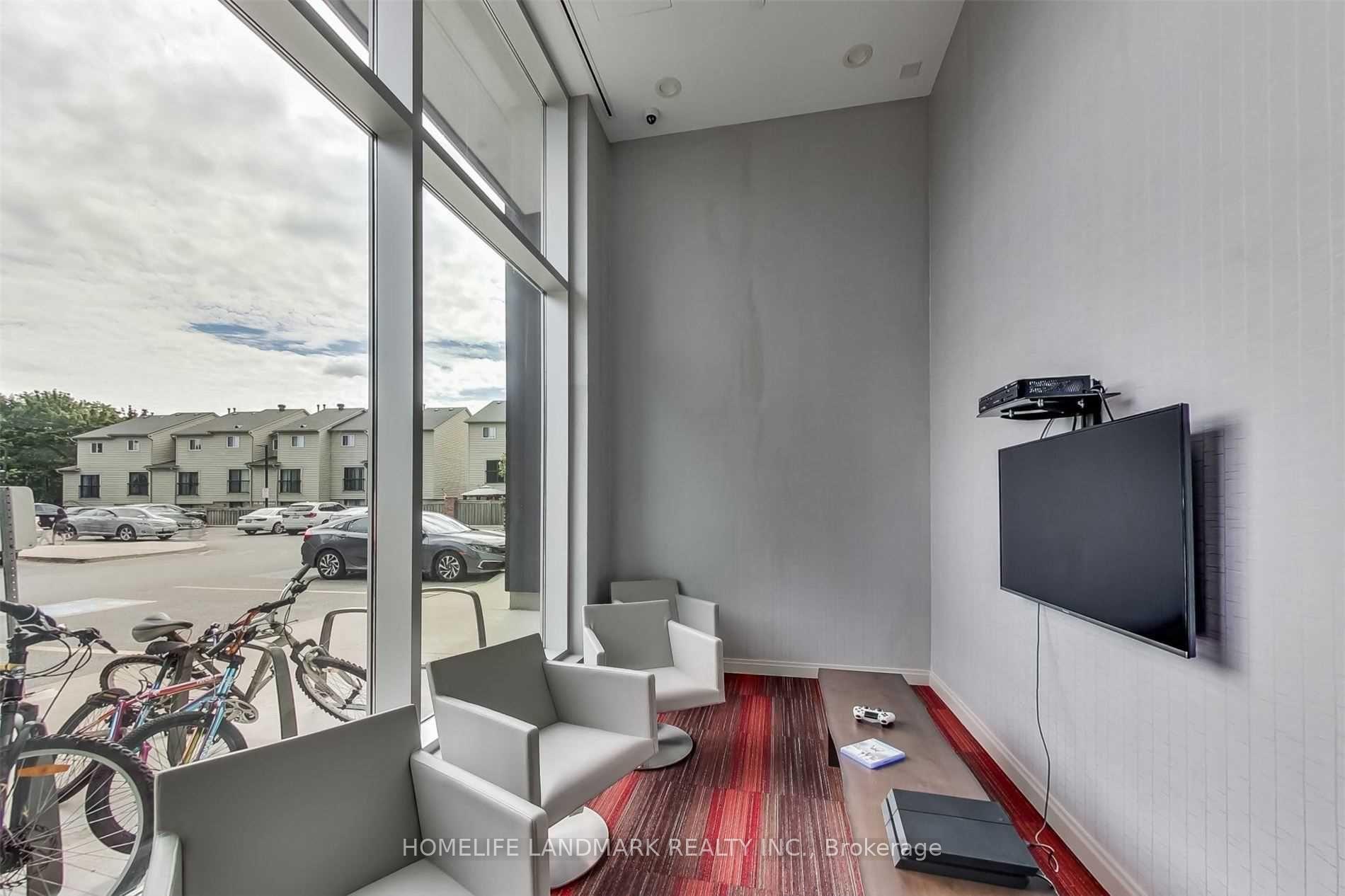 Photo 16 of Unit 236, 8763 Bayview Avenue, Richmond Hill, Doncrest — HOMEH