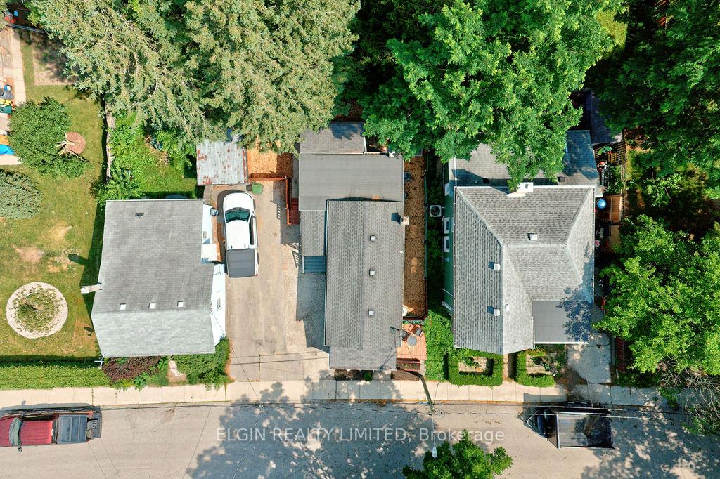 Photo 33 of 28 Walnut Street, St. Thomas — HOMEH