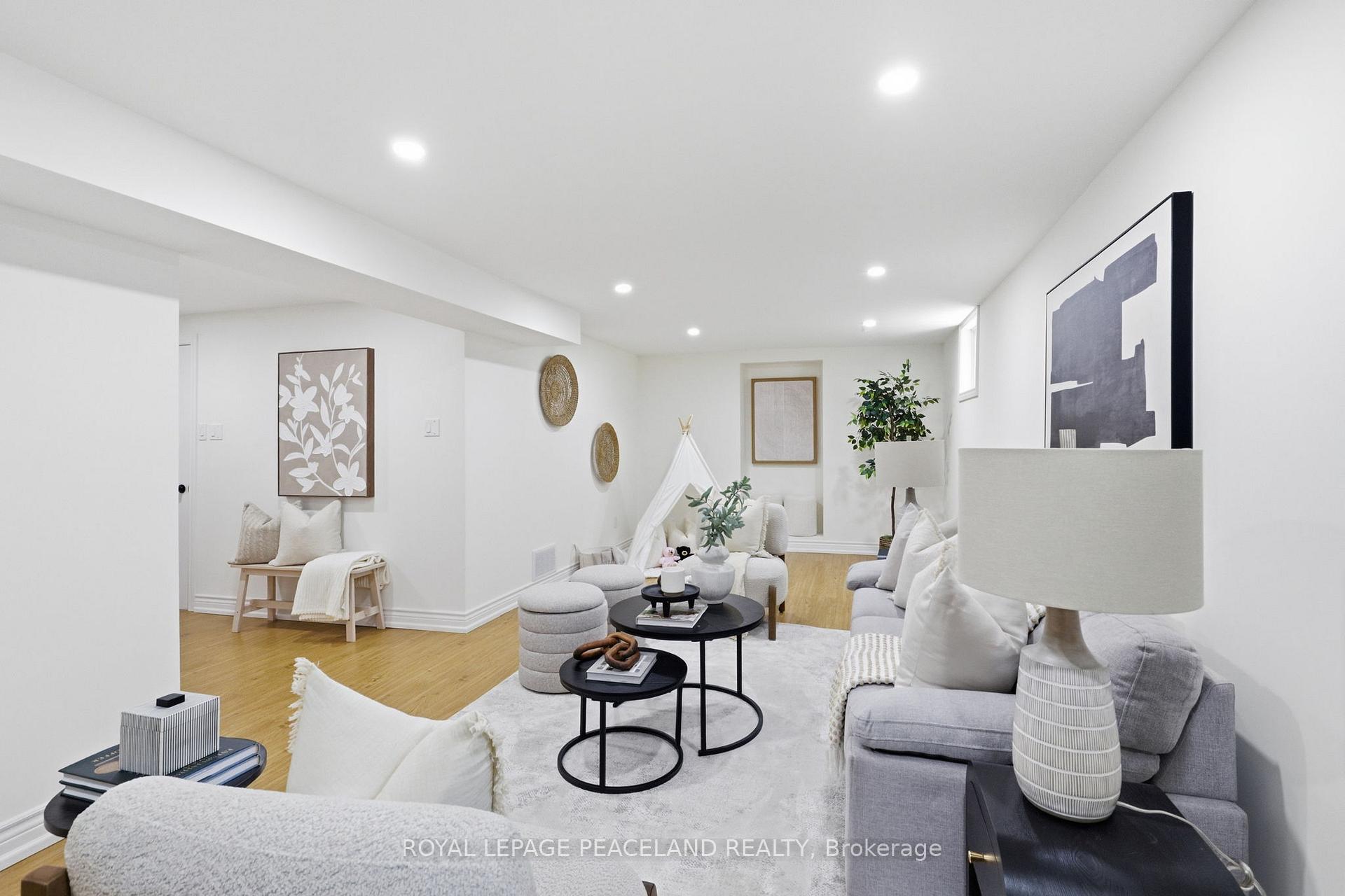 Photo 17 of 1263 Cherrydown Drive, Oshawa, Donevan — HOMEH