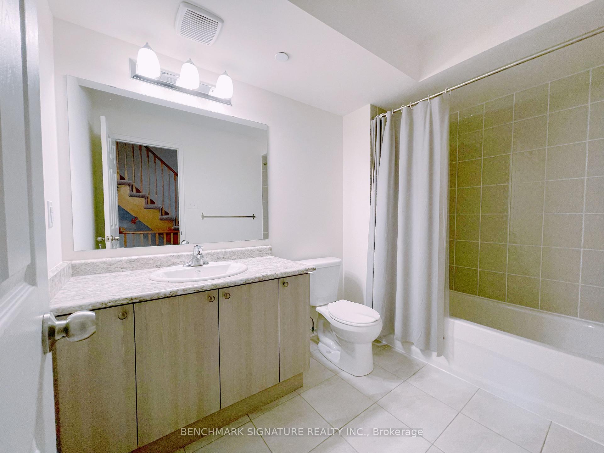 Photo 7 of 143 Giboulee Path, Oshawa, Windfields — HOMEH