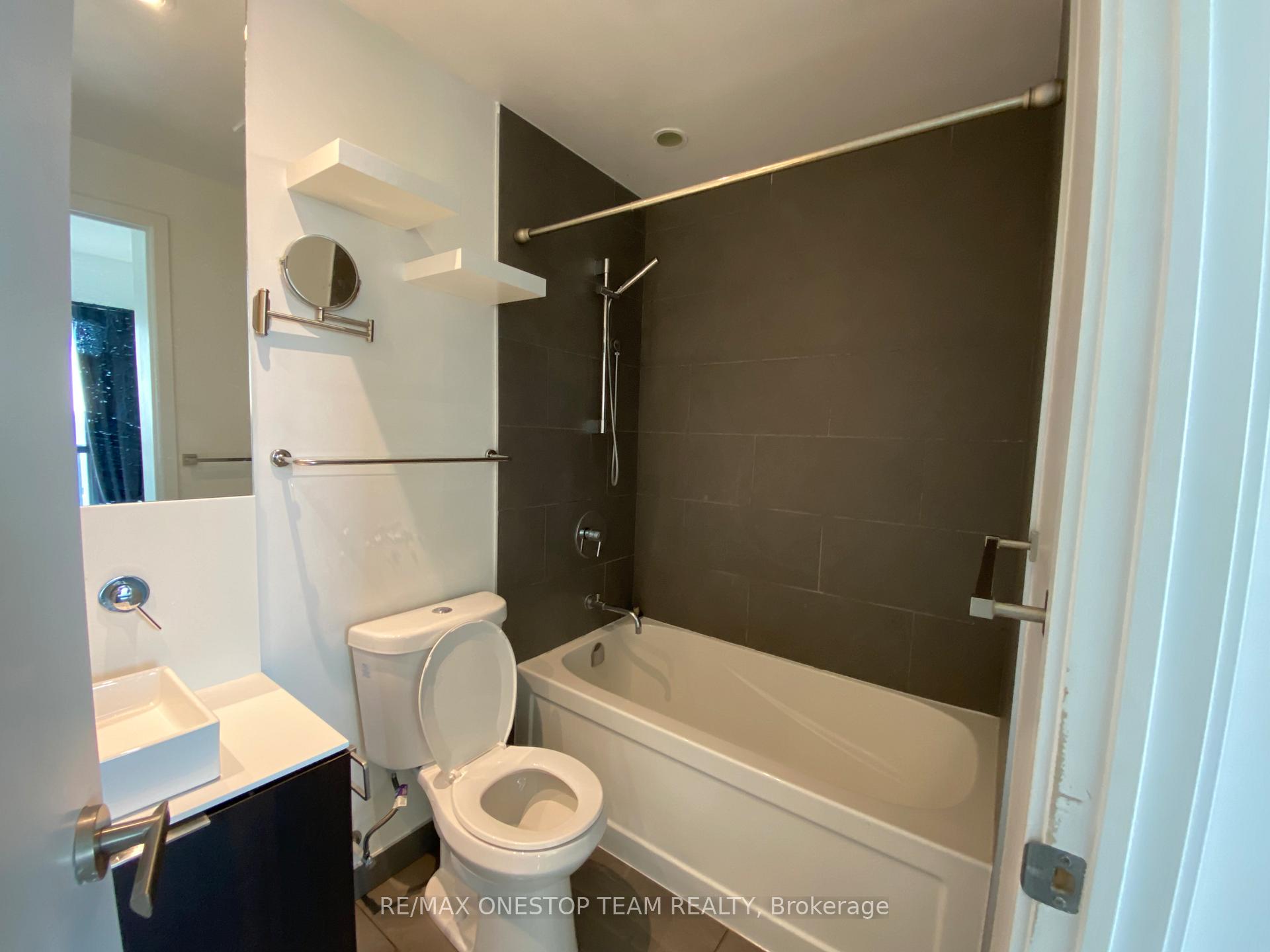 Photo 4 of Unit 3607, 159 Dundas Street E, Toronto, Church-Yonge Corridor — HOMEH
