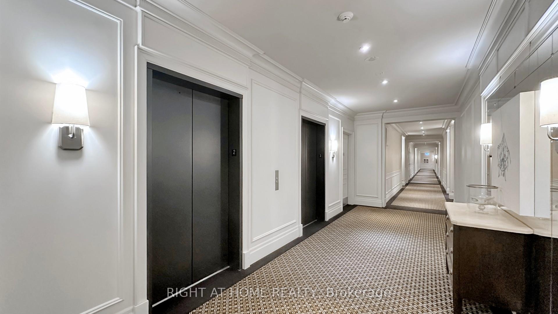 Photo 7 of Unit 306, 20 Burkebrook Place, North York, Bridle Path-Sunnybrook-York Mills — HOMEH