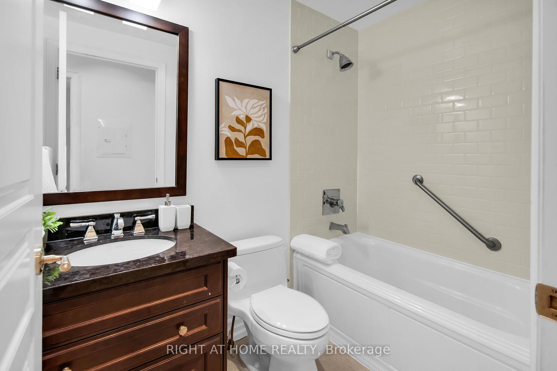 Photo 23 of Unit 306, 20 Burkebrook Place, North York, Bridle Path-Sunnybrook-York Mills — HOMEH
