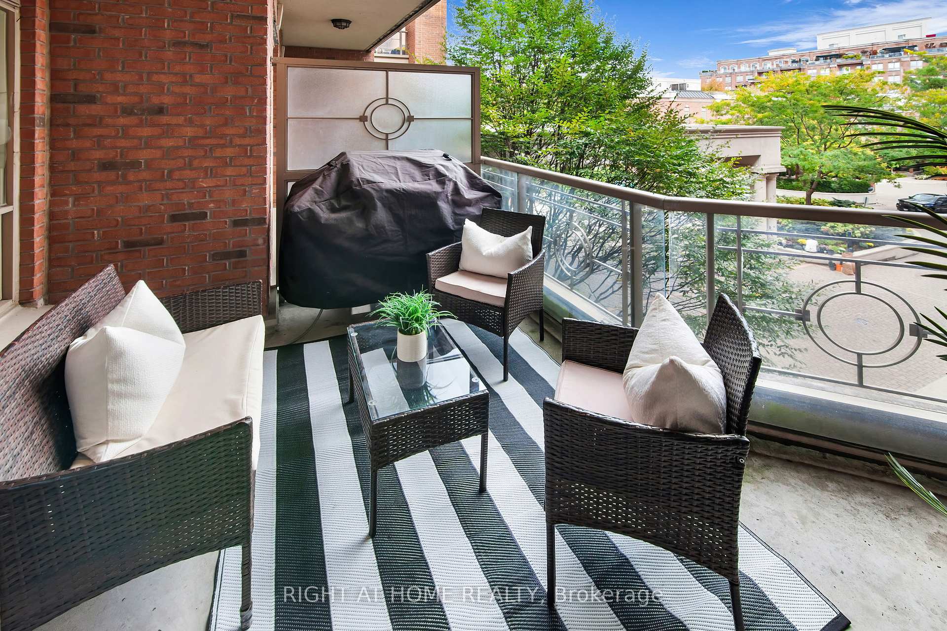 Photo 29 of Unit 306, 20 Burkebrook Place, North York, Bridle Path-Sunnybrook-York Mills — HOMEH