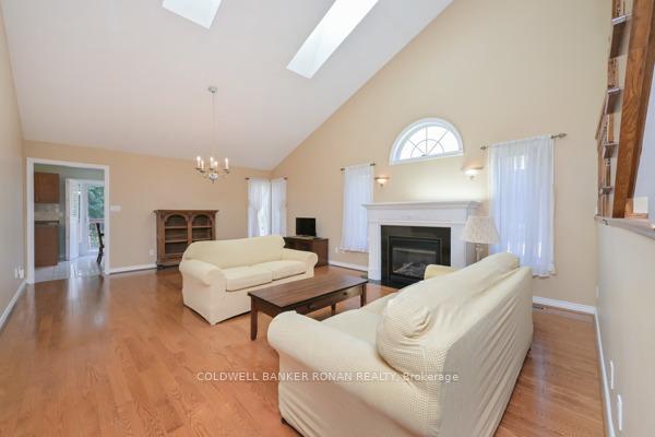 Photo 4 of Unit 30, 43 Briar Gate, New Tecumseth, Rural New Tecumseth — HOMEH