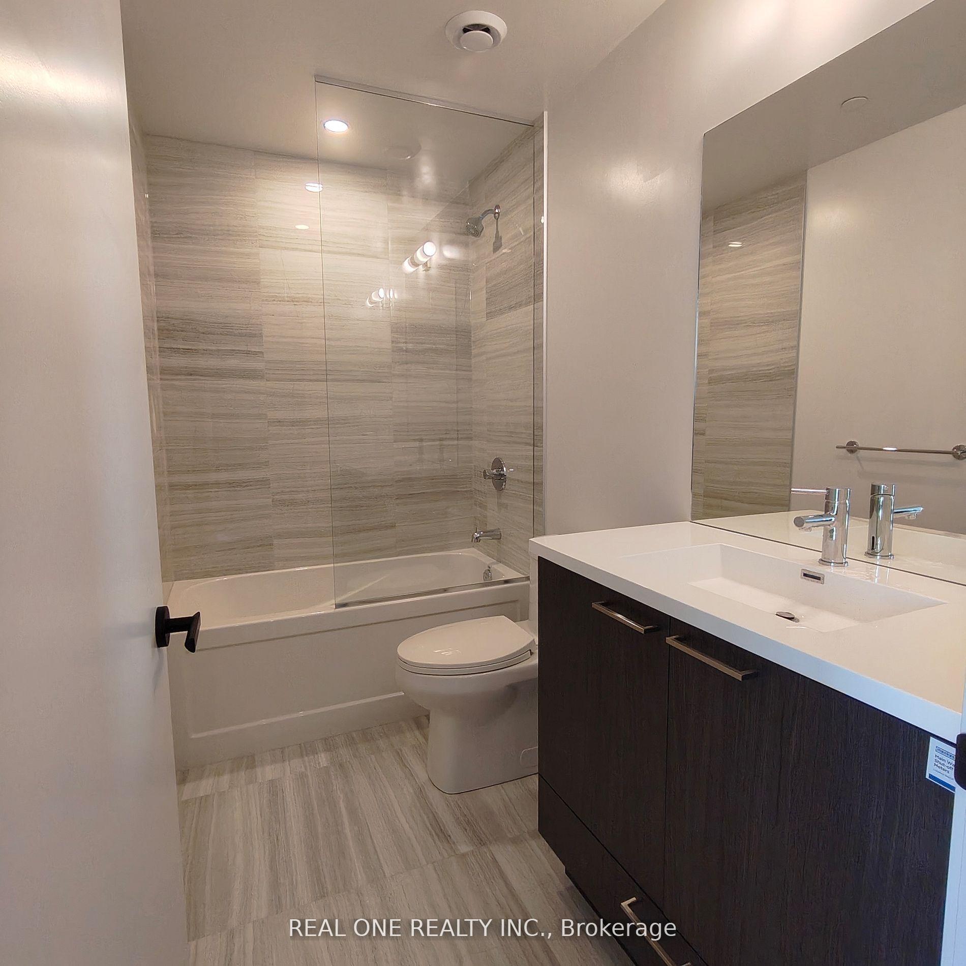 Photo 3 of Unit 4005, 225 Commerce Street, Vaughan, Vaughan Corporate Centre — HOMEH