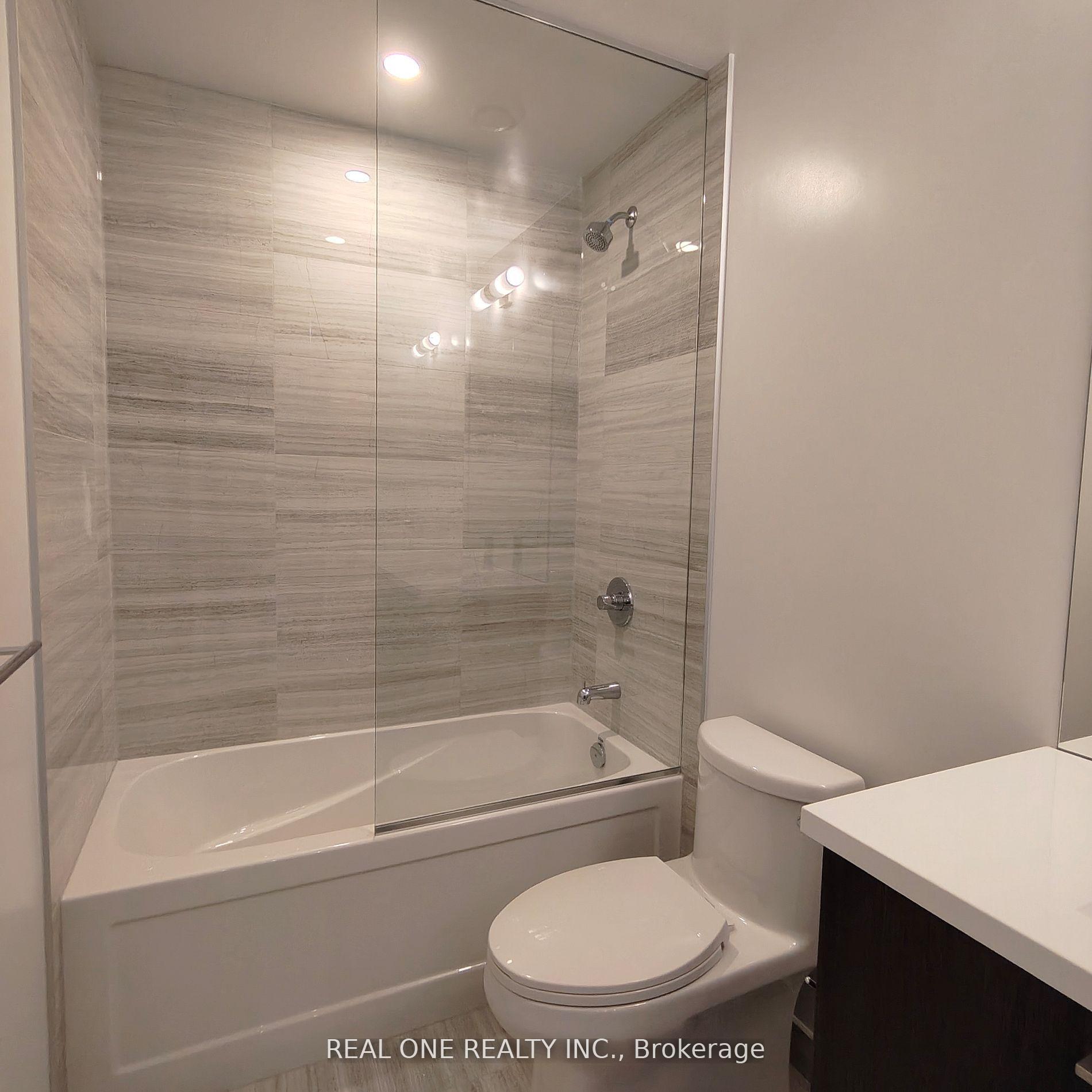 Photo 9 of Unit 4005, 225 Commerce Street, Vaughan, Vaughan Corporate Centre — HOMEH