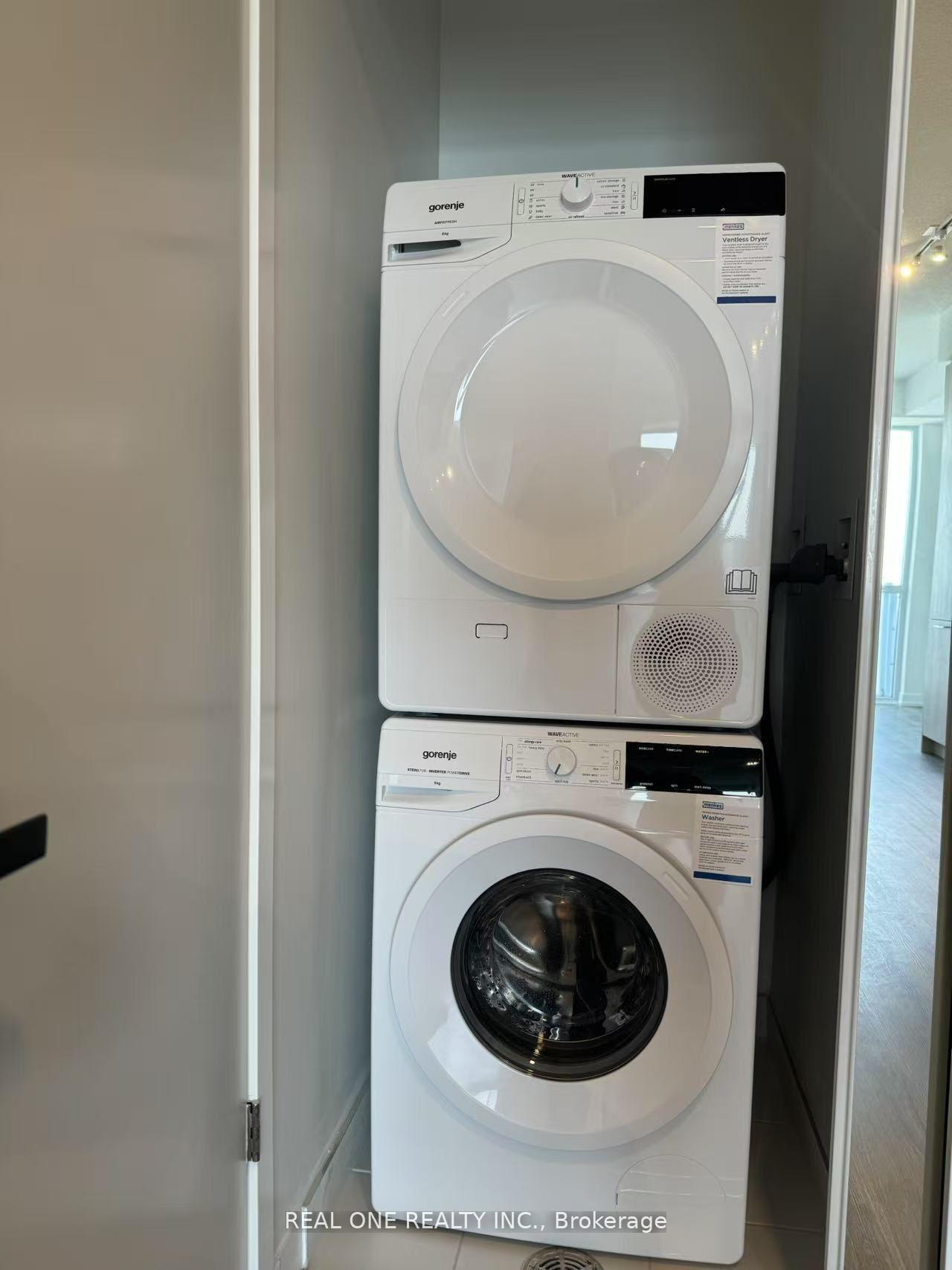 Photo 13 of Unit 4005, 225 Commerce Street, Vaughan, Vaughan Corporate Centre — HOMEH