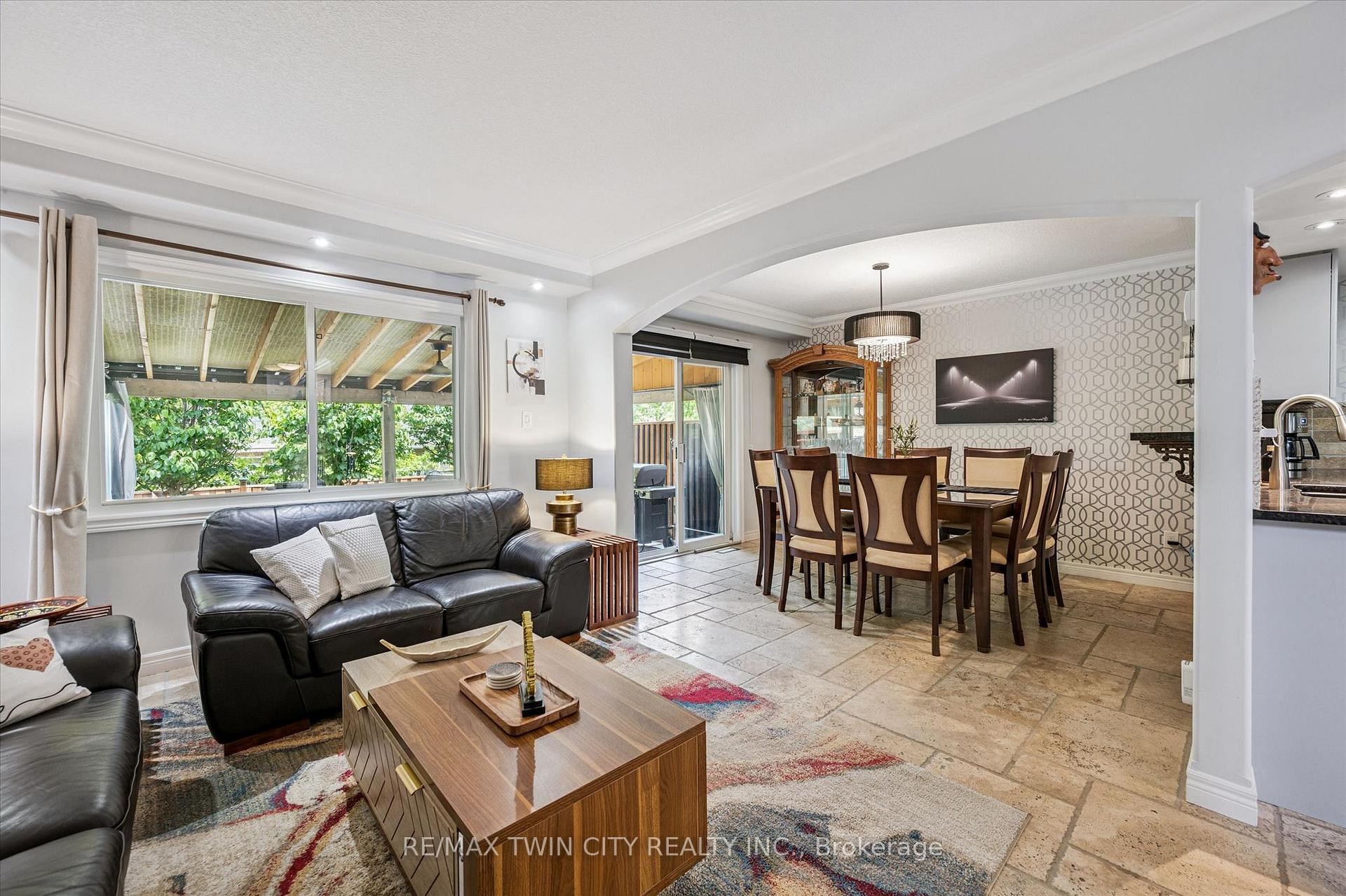 Photo 9 of Unit 27, 30 Bryan Court, Kitchener, Idlewood — HOMEH