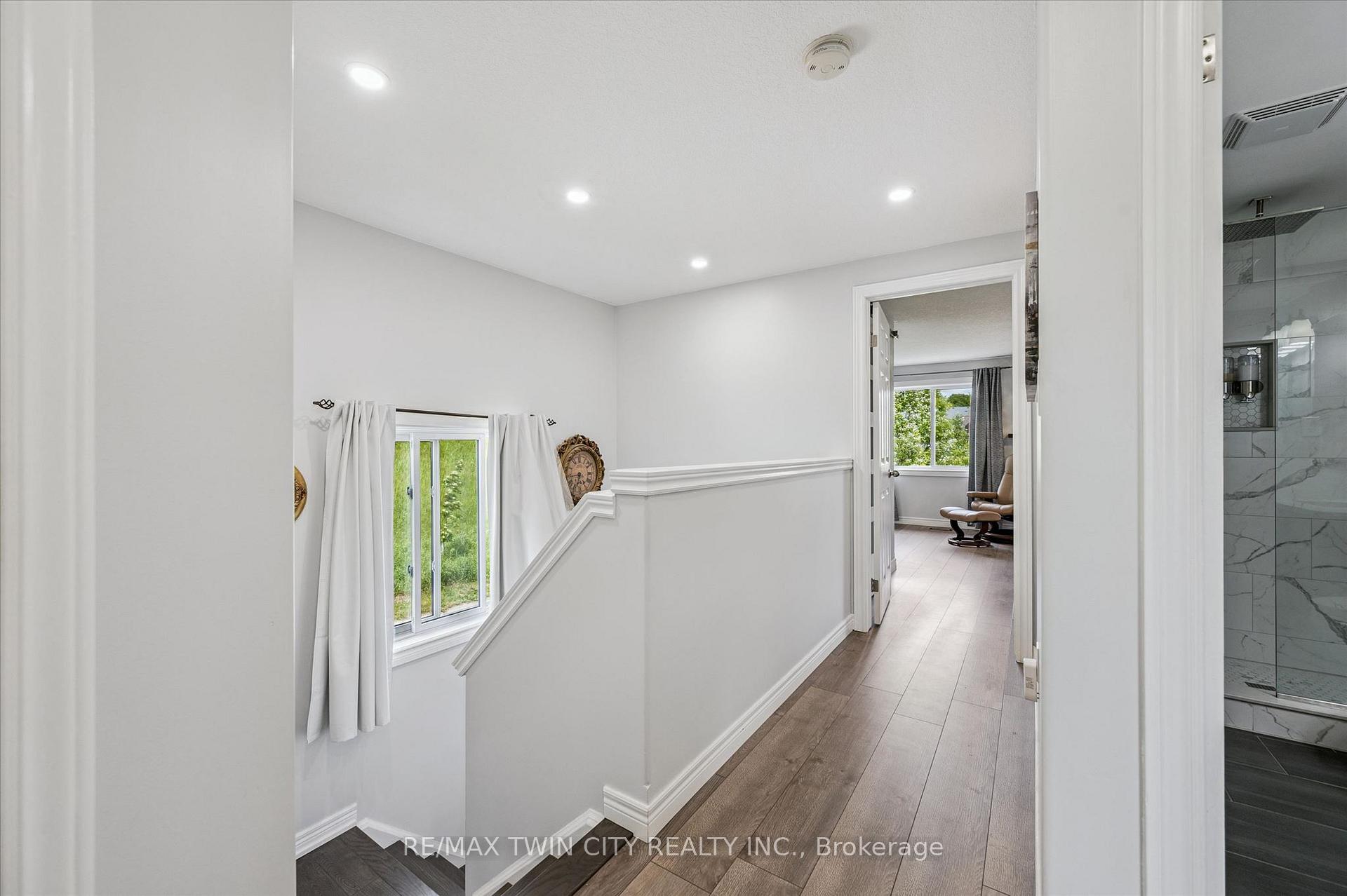 Photo 12 of Unit 27, 30 Bryan Court, Kitchener, Idlewood — HOMEH