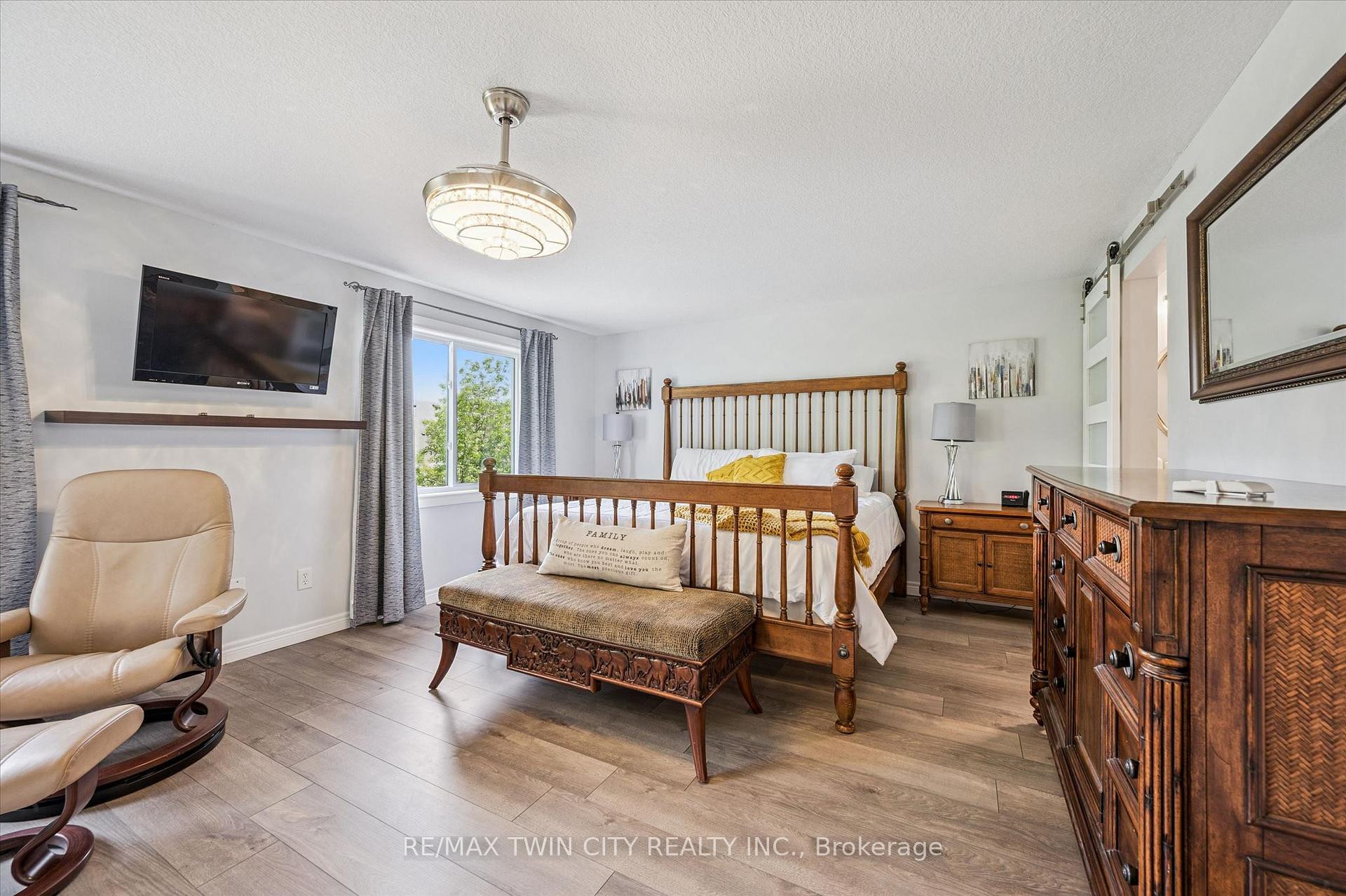 Photo 16 of Unit 27, 30 Bryan Court, Kitchener, Idlewood — HOMEH