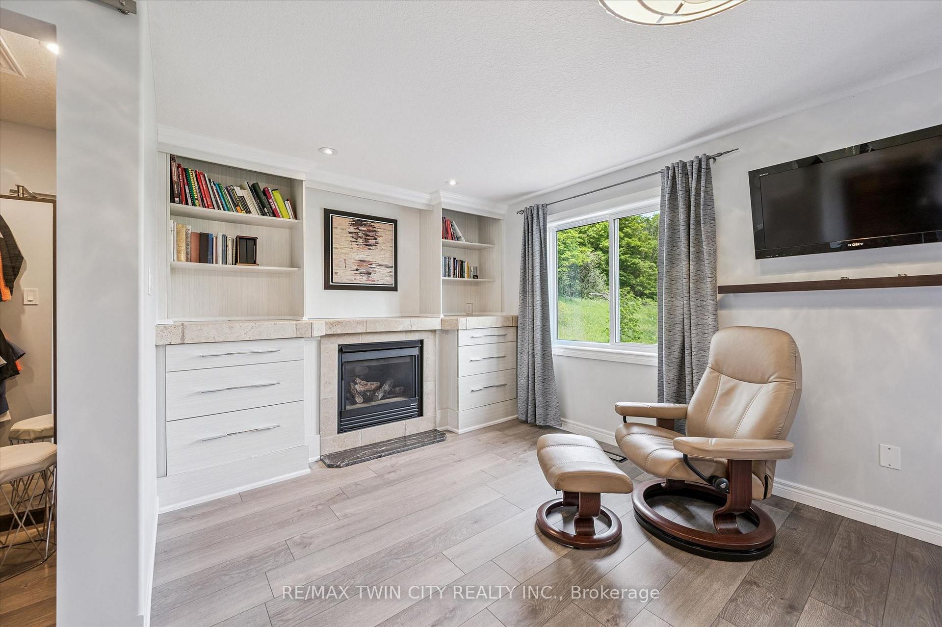Photo 18 of Unit 27, 30 Bryan Court, Kitchener, Idlewood — HOMEH