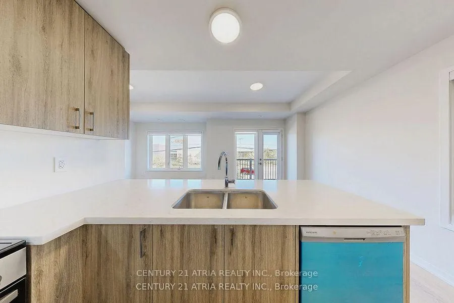 Photo 11 of 52 Matawin Lane, Richmond Hill, Headford Business Park — HOMEH