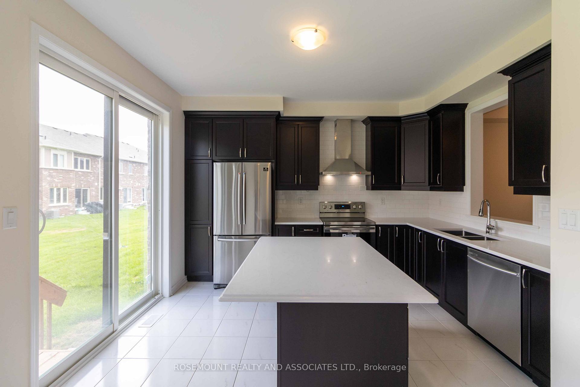 Photo 13 of 41 George Holley Street, Whitby, Rural Whitby — HOMEH