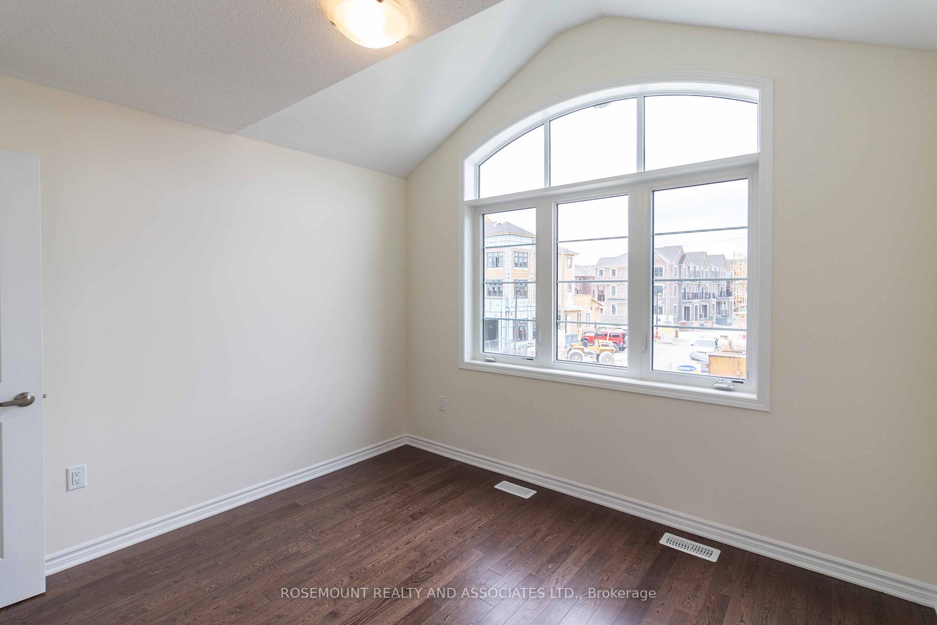 Photo 18 of 41 George Holley Street, Whitby, Rural Whitby — HOMEH