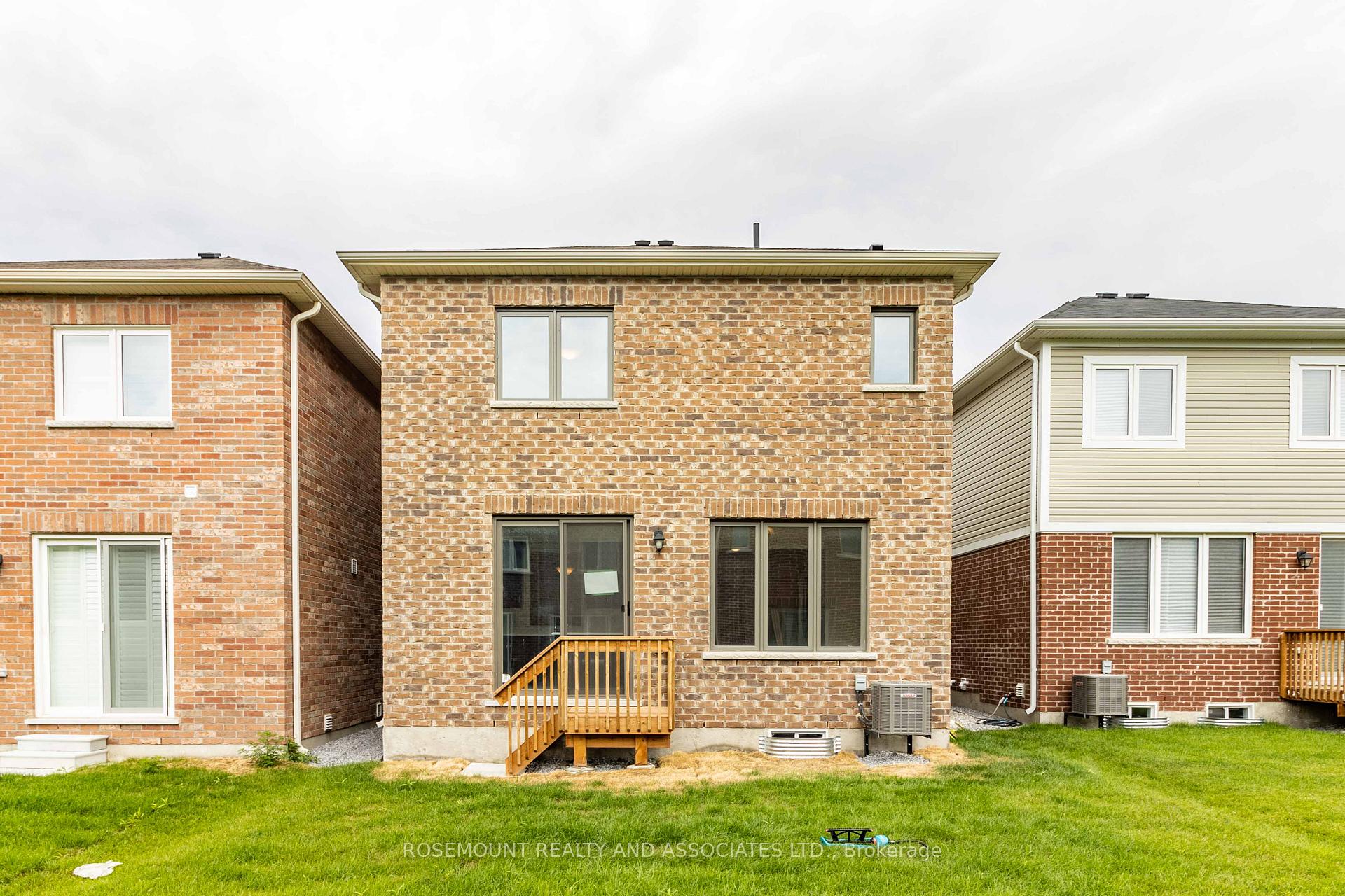 Photo 38 of 41 George Holley Street, Whitby, Rural Whitby — HOMEH