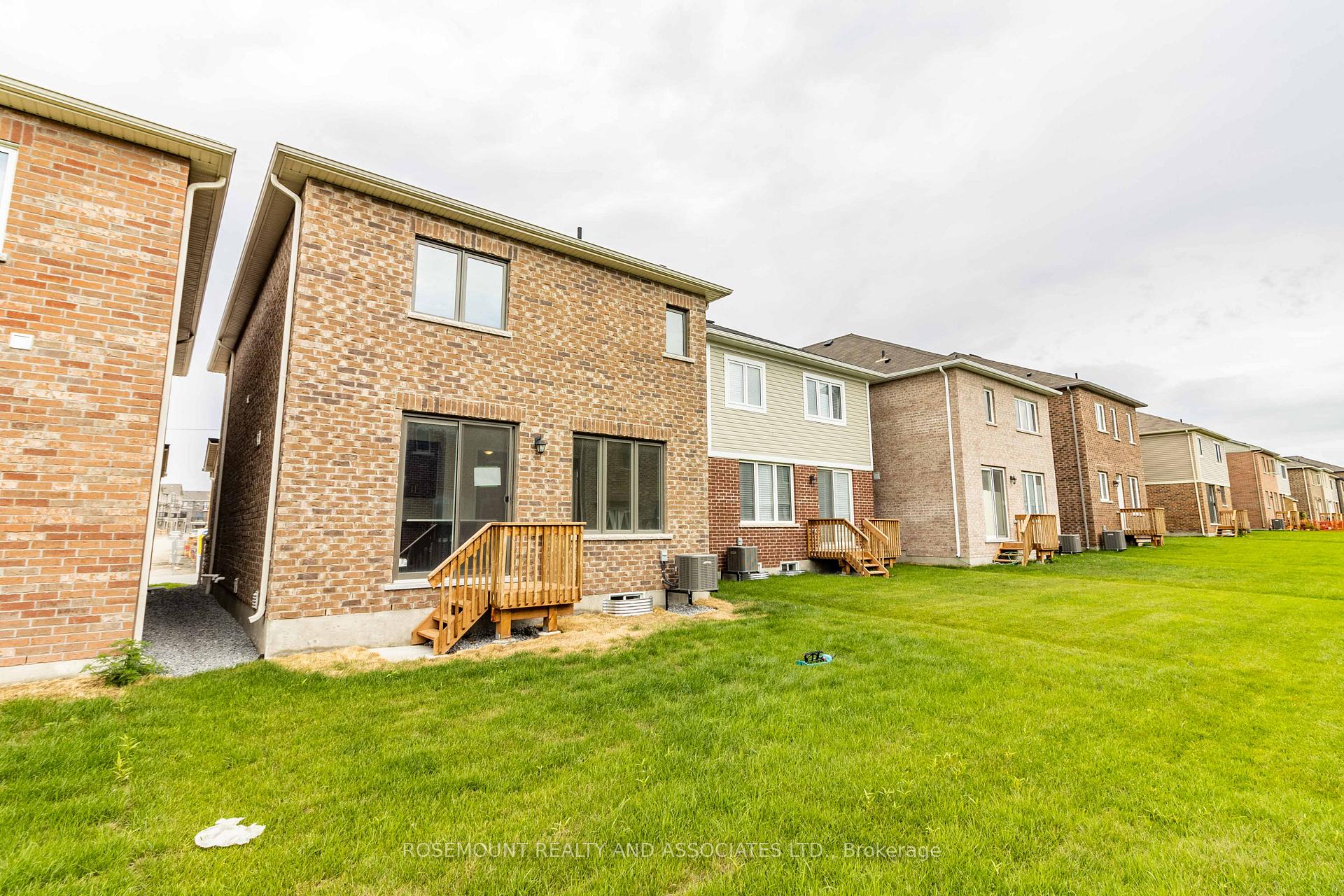Photo 39 of 41 George Holley Street, Whitby, Rural Whitby — HOMEH