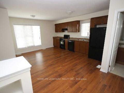 Photo 6 of Unit Coachhouse, 290 Cornell Centre Boulevard, Markham, Cornell — HOMEH
