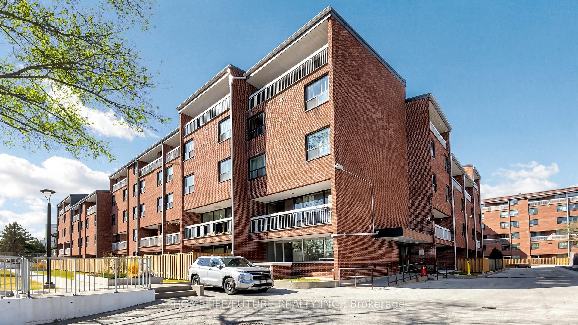 Photo of Unit 204, 4060 Lawrence Avenue E