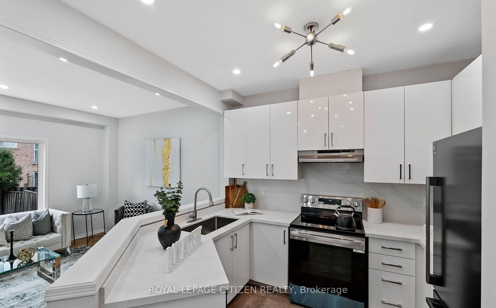 Photo 7 of Unit Main, 16 Marjoram Drive, Ajax, South East — HOMEH
