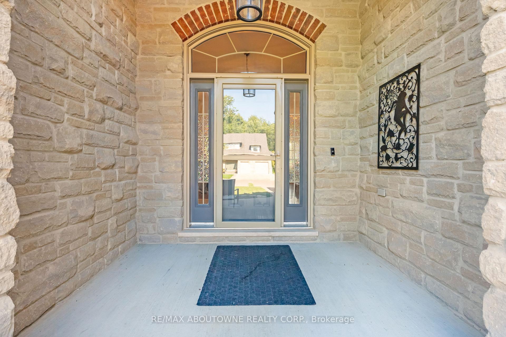 Photo 6 of 71 Newport Lane, Norfolk, Port Dover — HOMEH