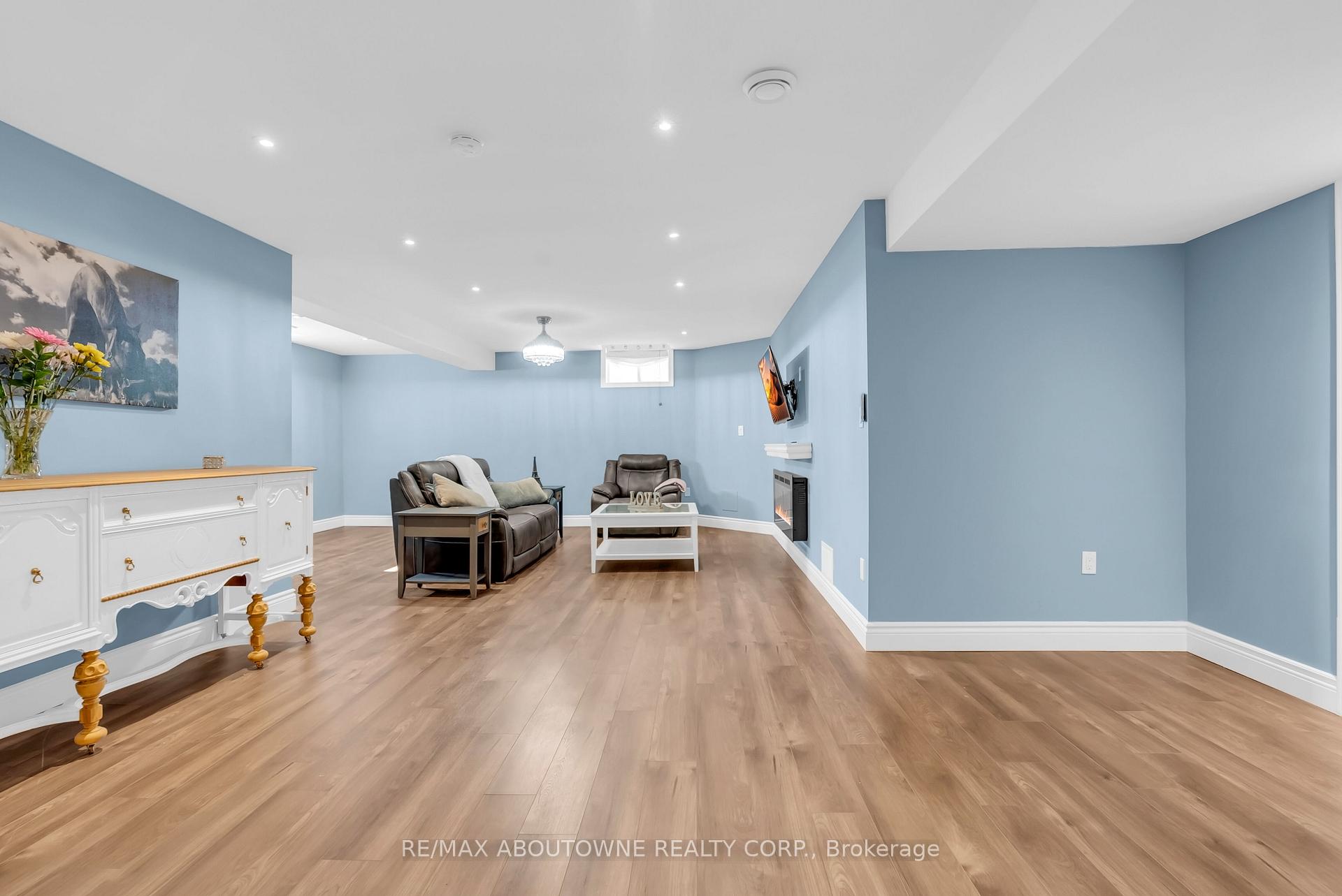 Photo 32 of 71 Newport Lane, Norfolk, Port Dover — HOMEH