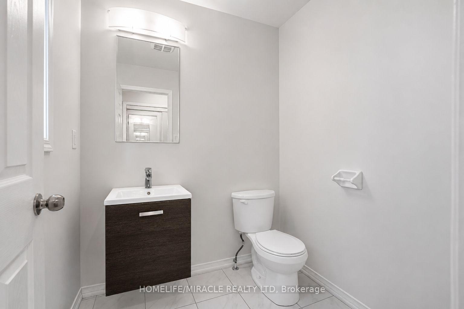 Photo 9 of 7836 Hoptree Road, Niagara Falls, Brown — HOMEH