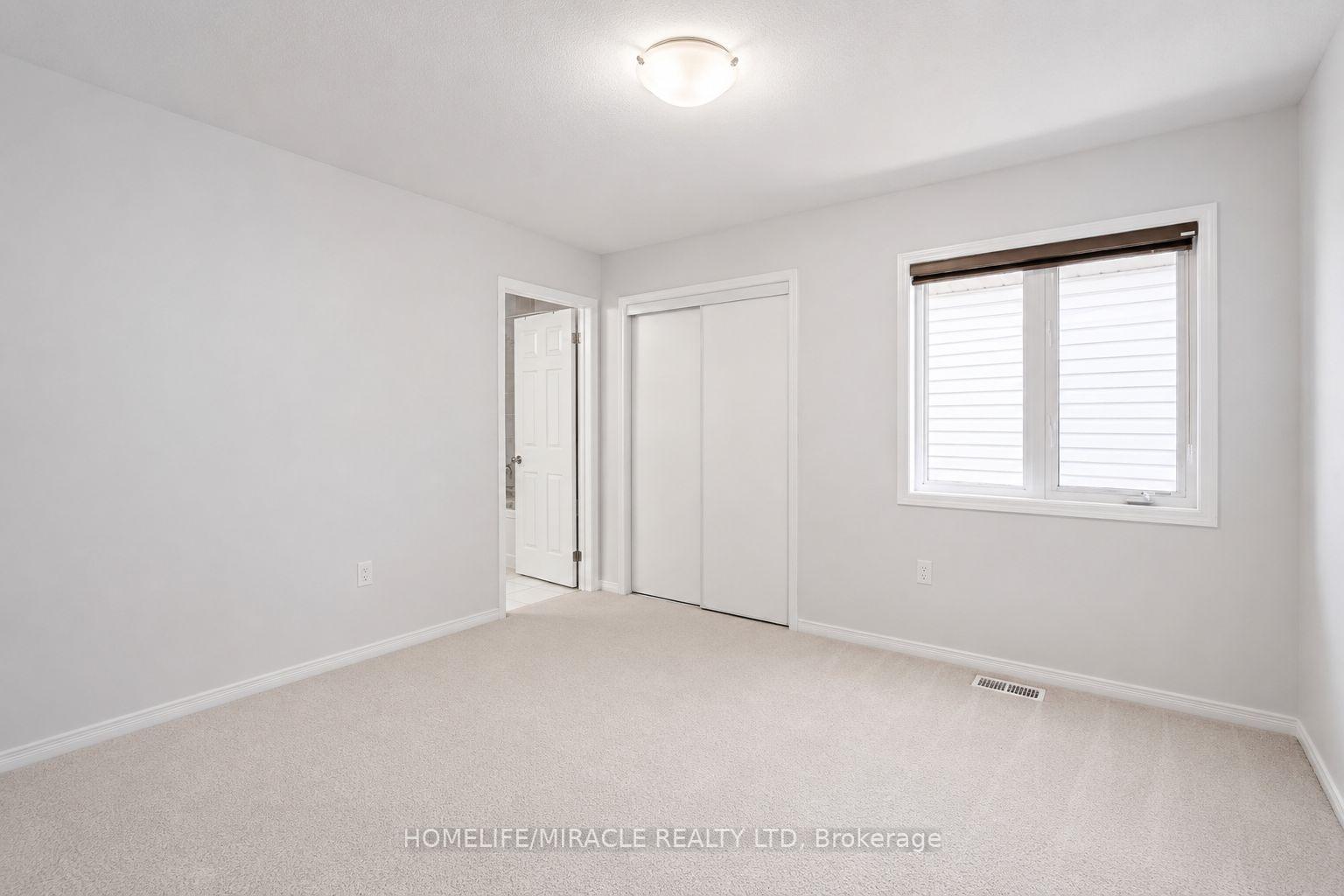 Photo 24 of 7836 Hoptree Road, Niagara Falls, Brown — HOMEH