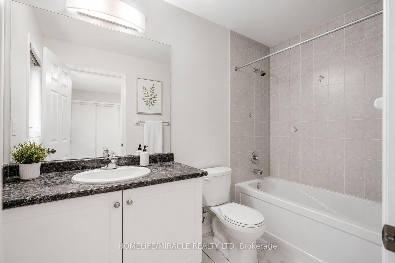 Photo 31 of 7836 Hoptree Road, Niagara Falls, Brown — HOMEH