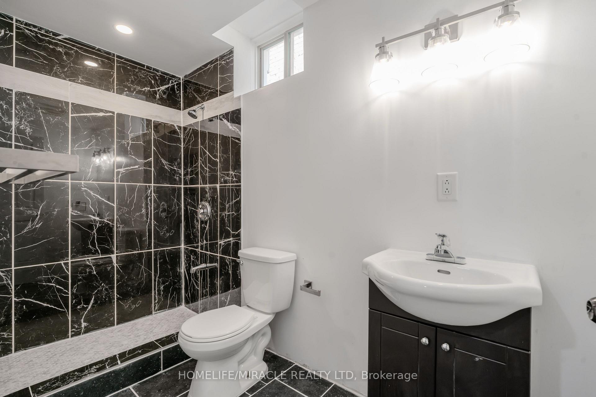 Photo 45 of 7836 Hoptree Road, Niagara Falls, Brown — HOMEH