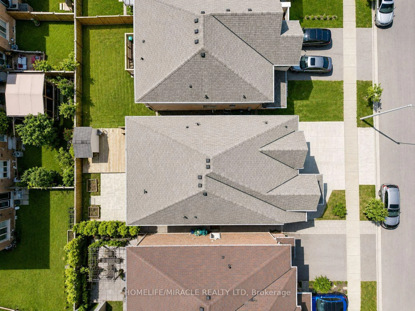 Photo 53 of 7836 Hoptree Road, Niagara Falls, Brown — HOMEH