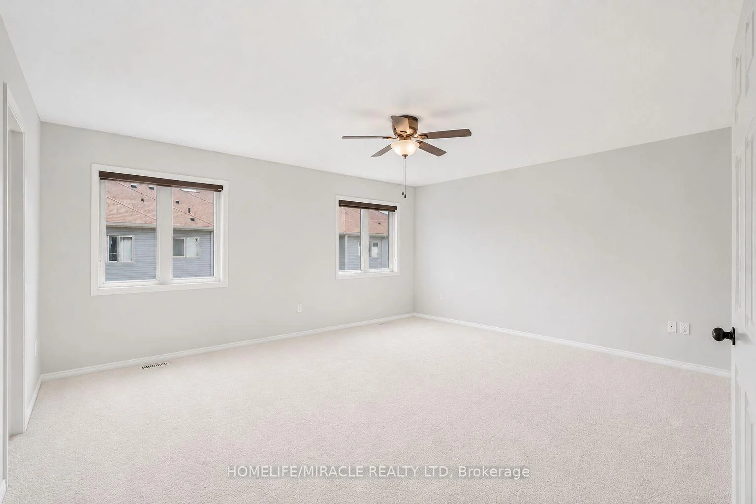 Photo 62 of 7836 Hoptree Road, Niagara Falls, Brown — HOMEH