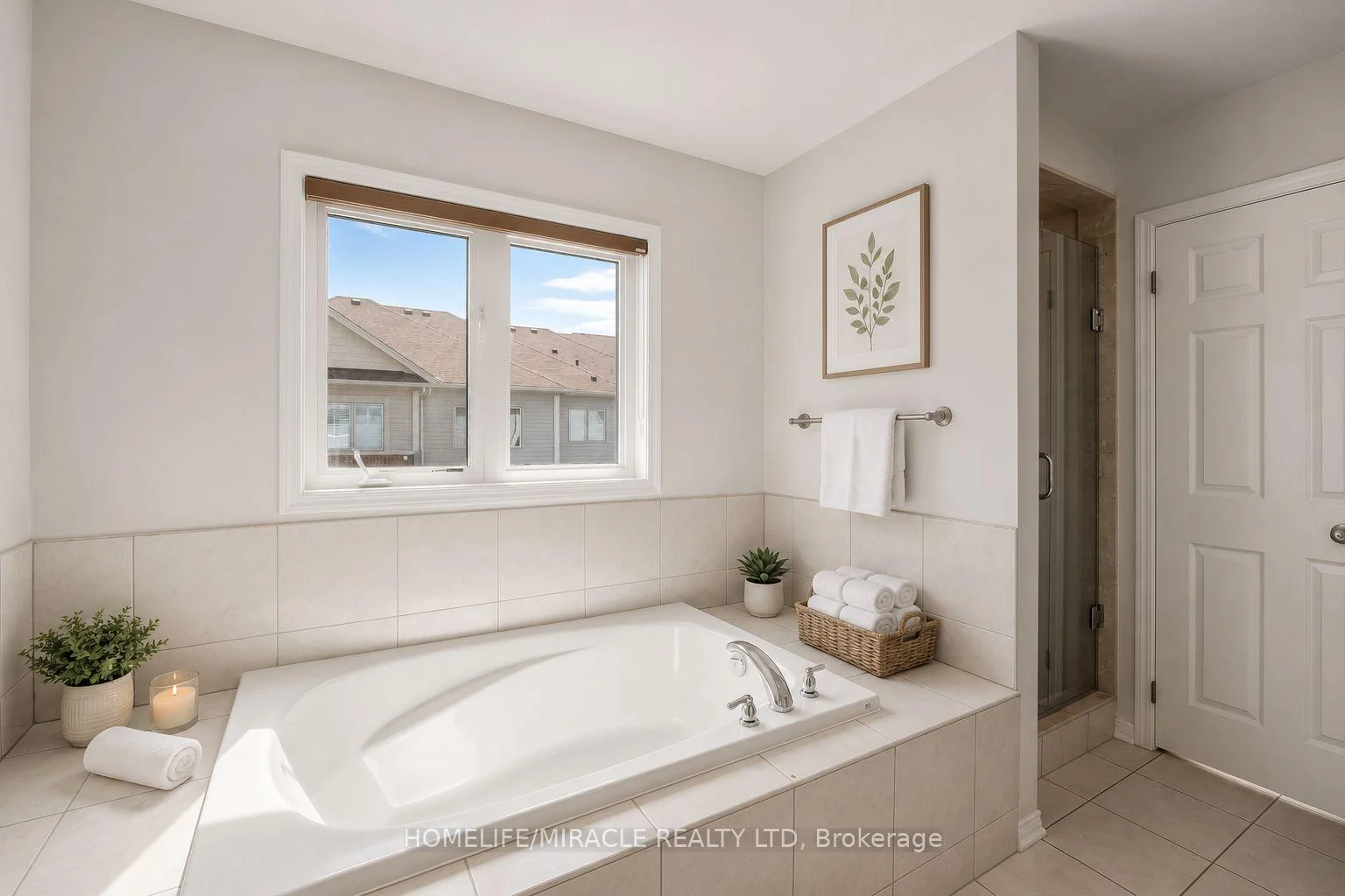Photo 66 of 7836 Hoptree Road, Niagara Falls, Brown — HOMEH