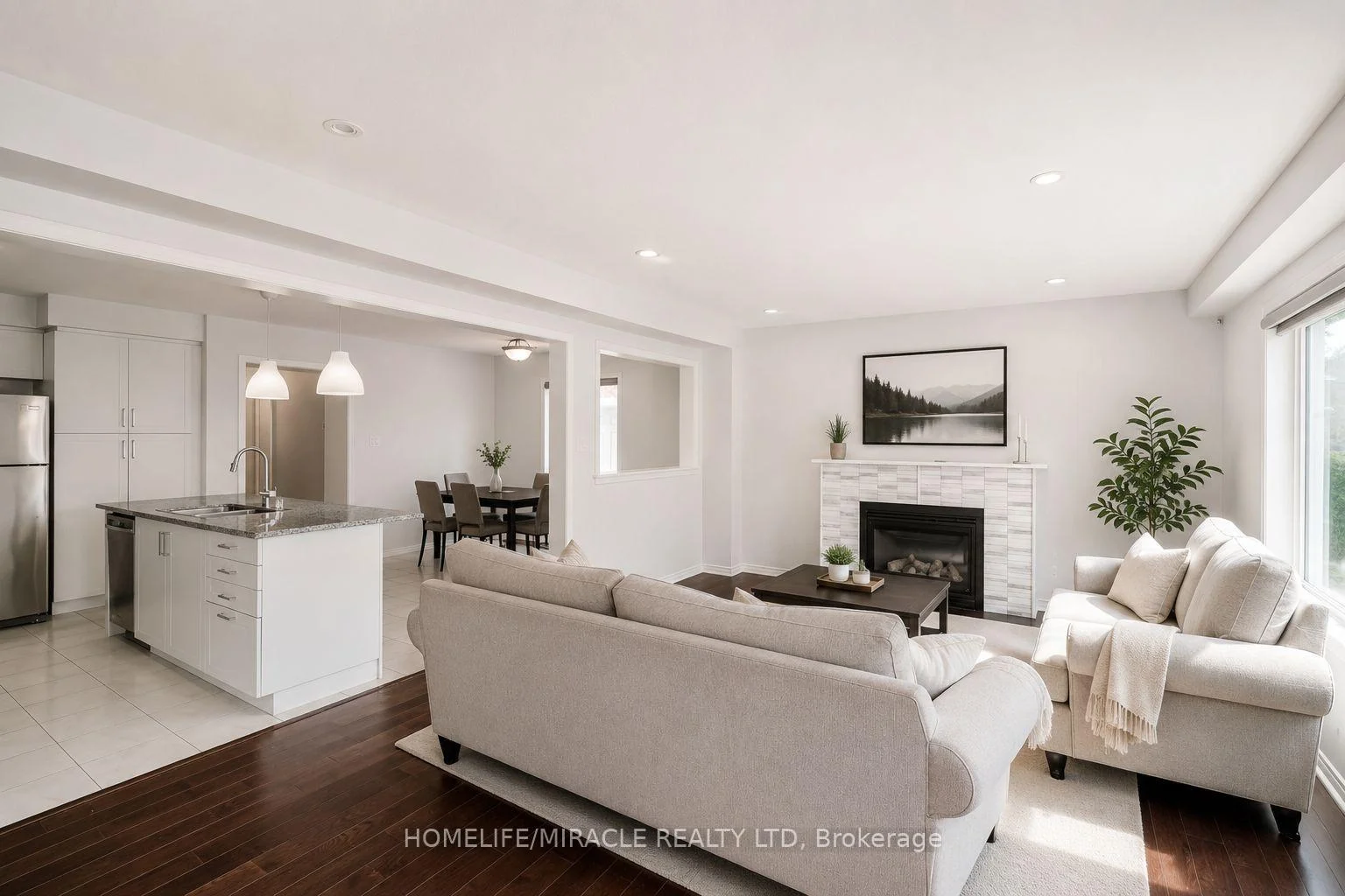 Photo 75 of 7836 Hoptree Road, Niagara Falls, Brown — HOMEH