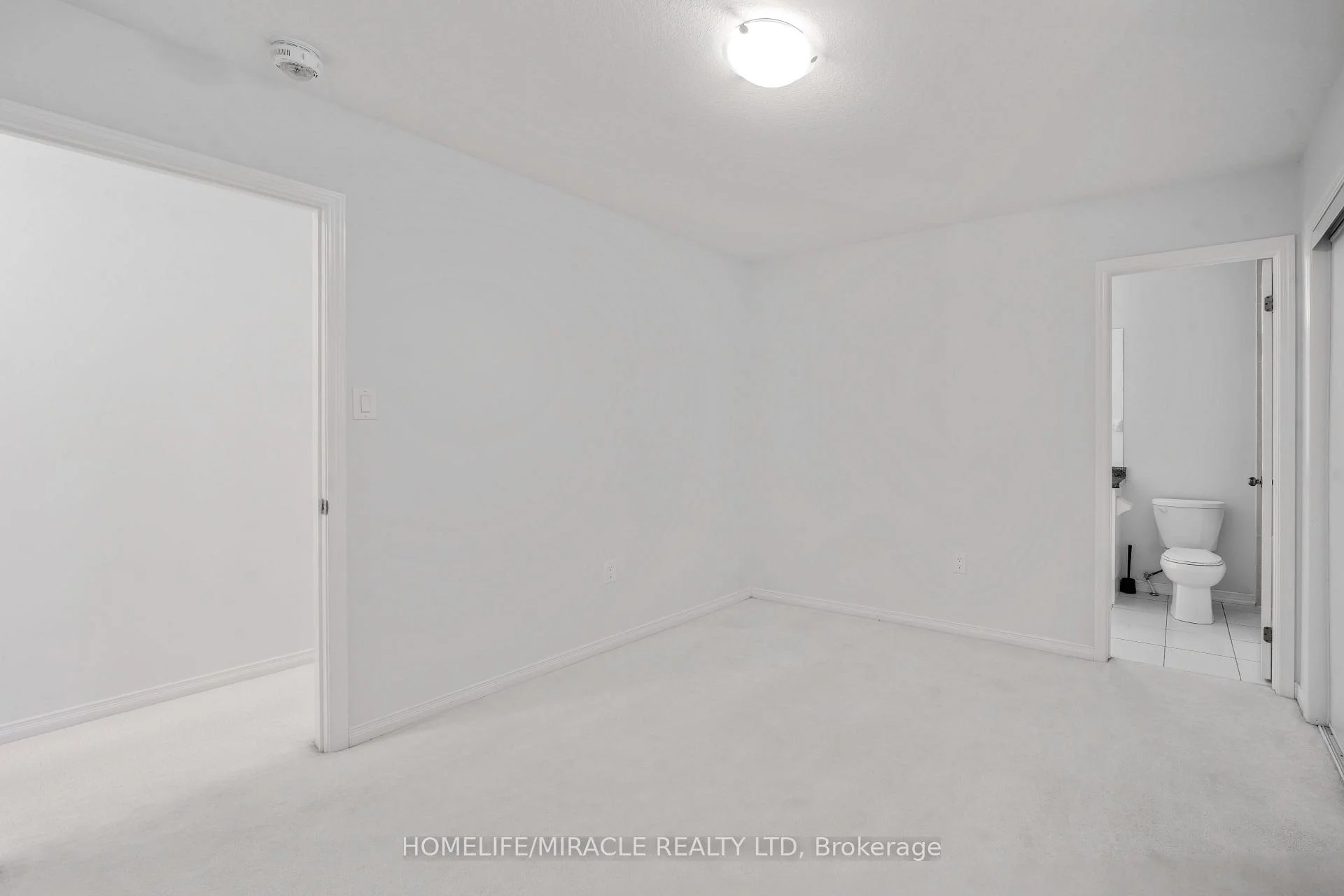 Photo 92 of 7836 Hoptree Road, Niagara Falls, Brown — HOMEH