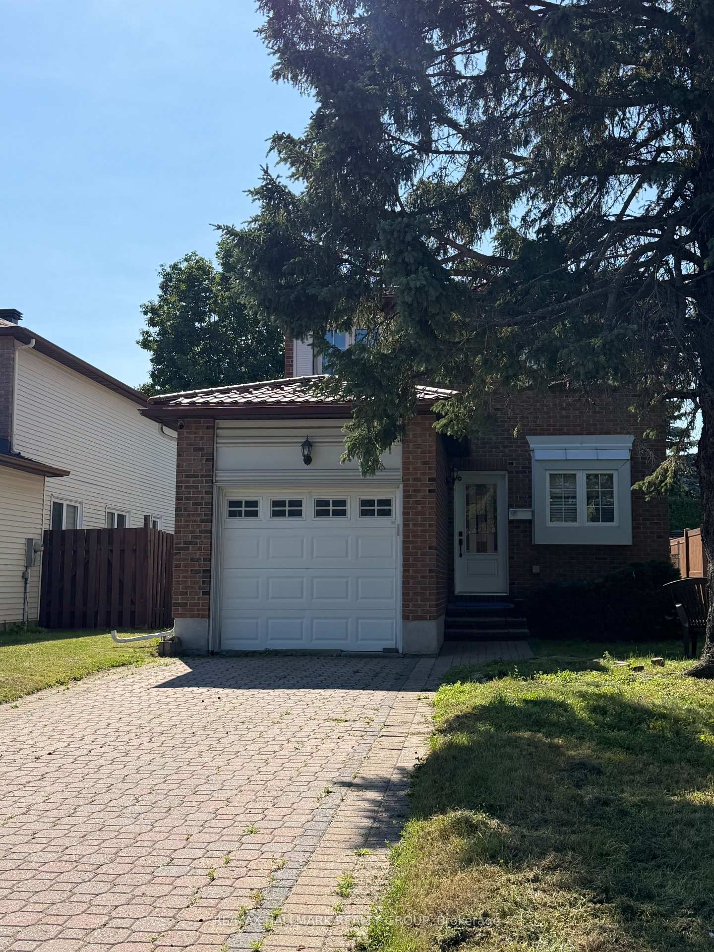Photo 1 of 13 Raftus Square, Ottawa, Barrhaven - Pheasant Run — HOMEH