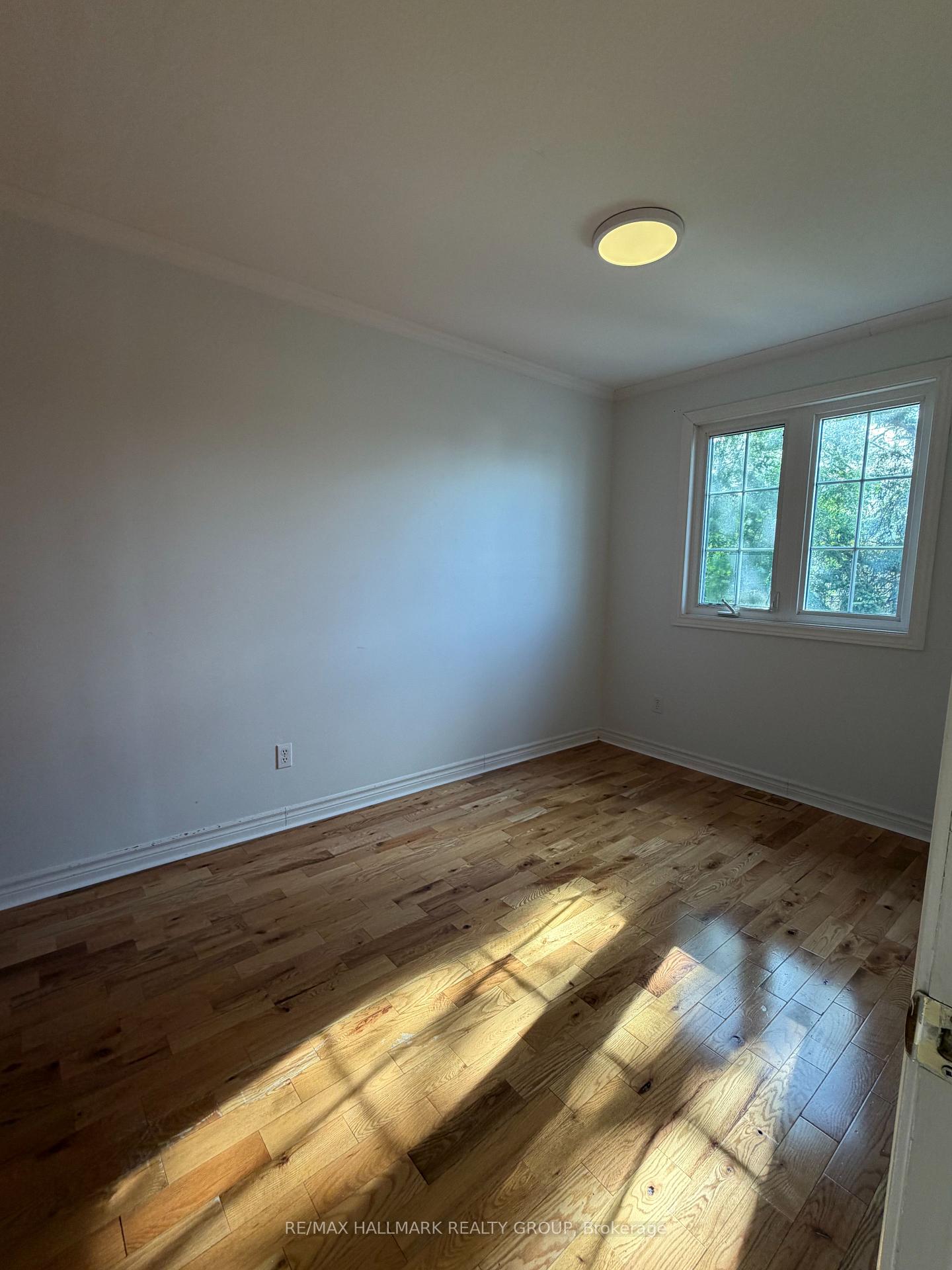 Photo 14 of 13 Raftus Square, Ottawa, Barrhaven - Pheasant Run — HOMEH