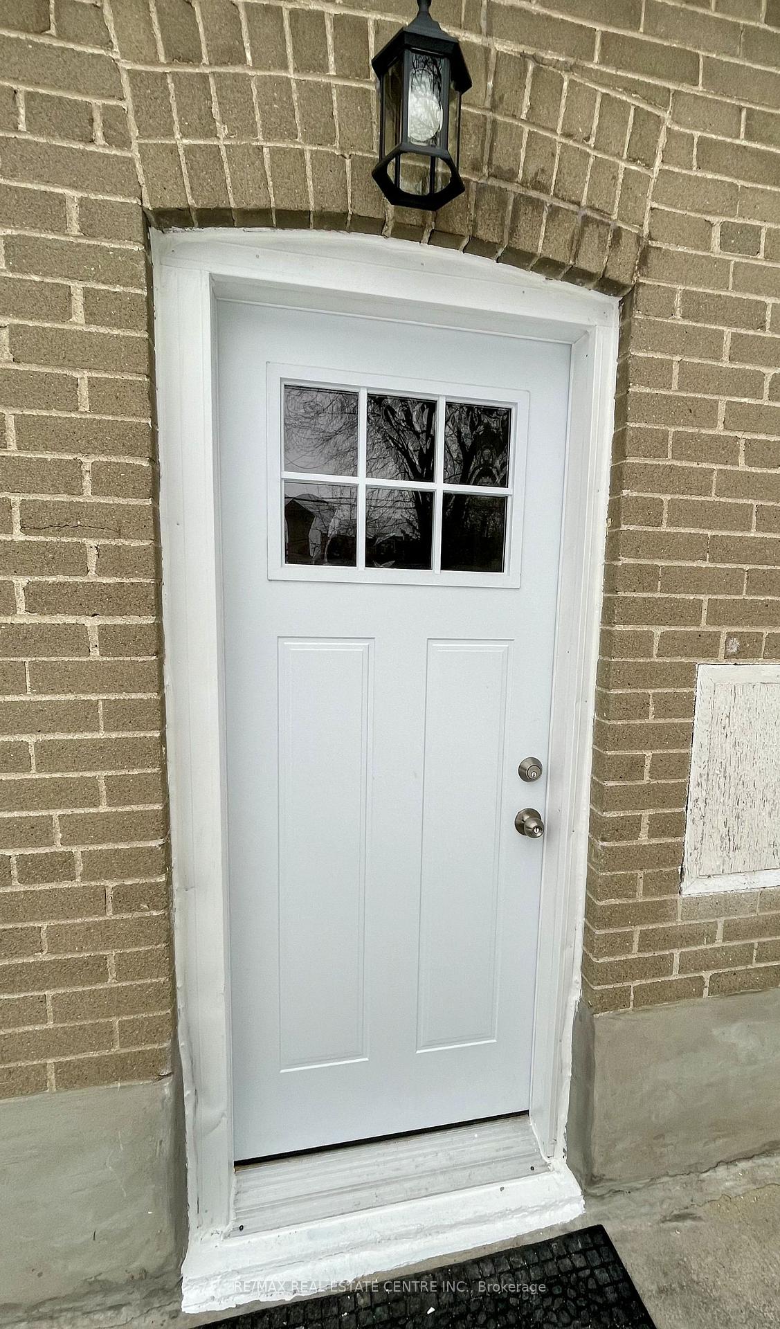 Photo 3 of 24 Smithwood Drive, Etobicoke, Islington-City Centre West — HOMEH
