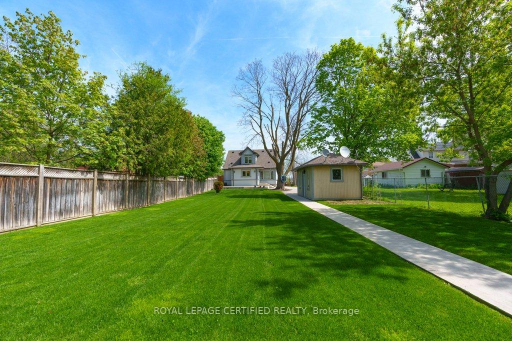 Photo 8 of 5 Murray Street, Brampton, Brampton West — HOMEH