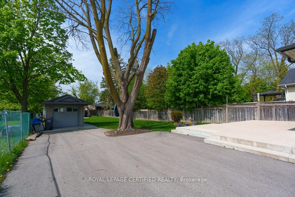 Photo 9 of 5 Murray Street, Brampton, Brampton West — HOMEH