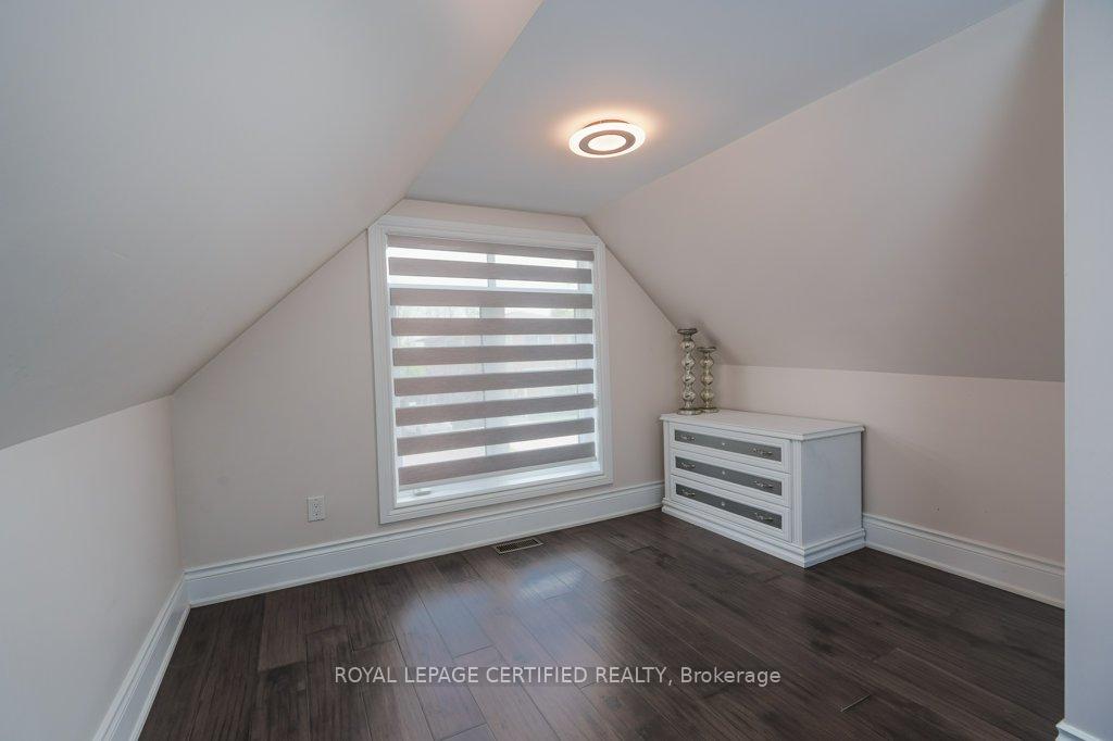 Photo 15 of 5 Murray Street, Brampton, Brampton West — HOMEH
