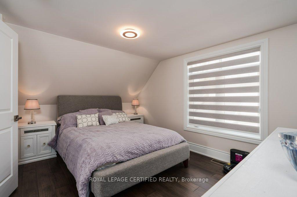 Photo 16 of 5 Murray Street, Brampton, Brampton West — HOMEH