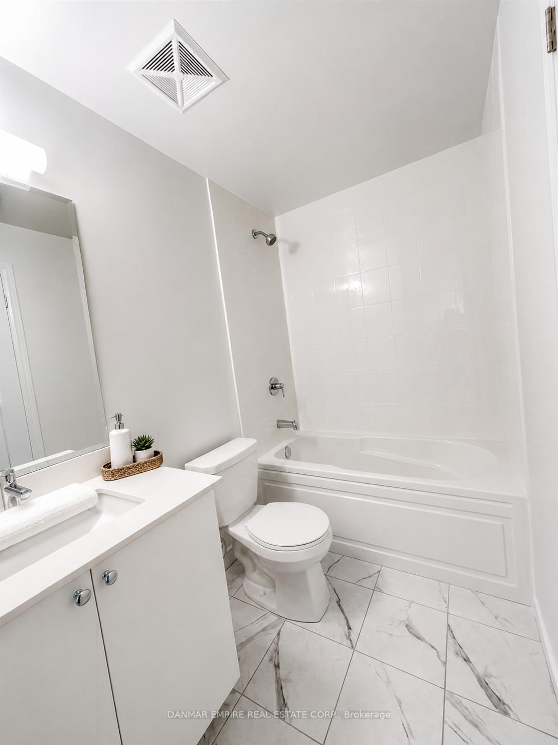 Photo 4 of Unit 1805, 3220 Sheppard Avenue E, Scarborough, Tam O'Shanter-Sullivan — HOMEH