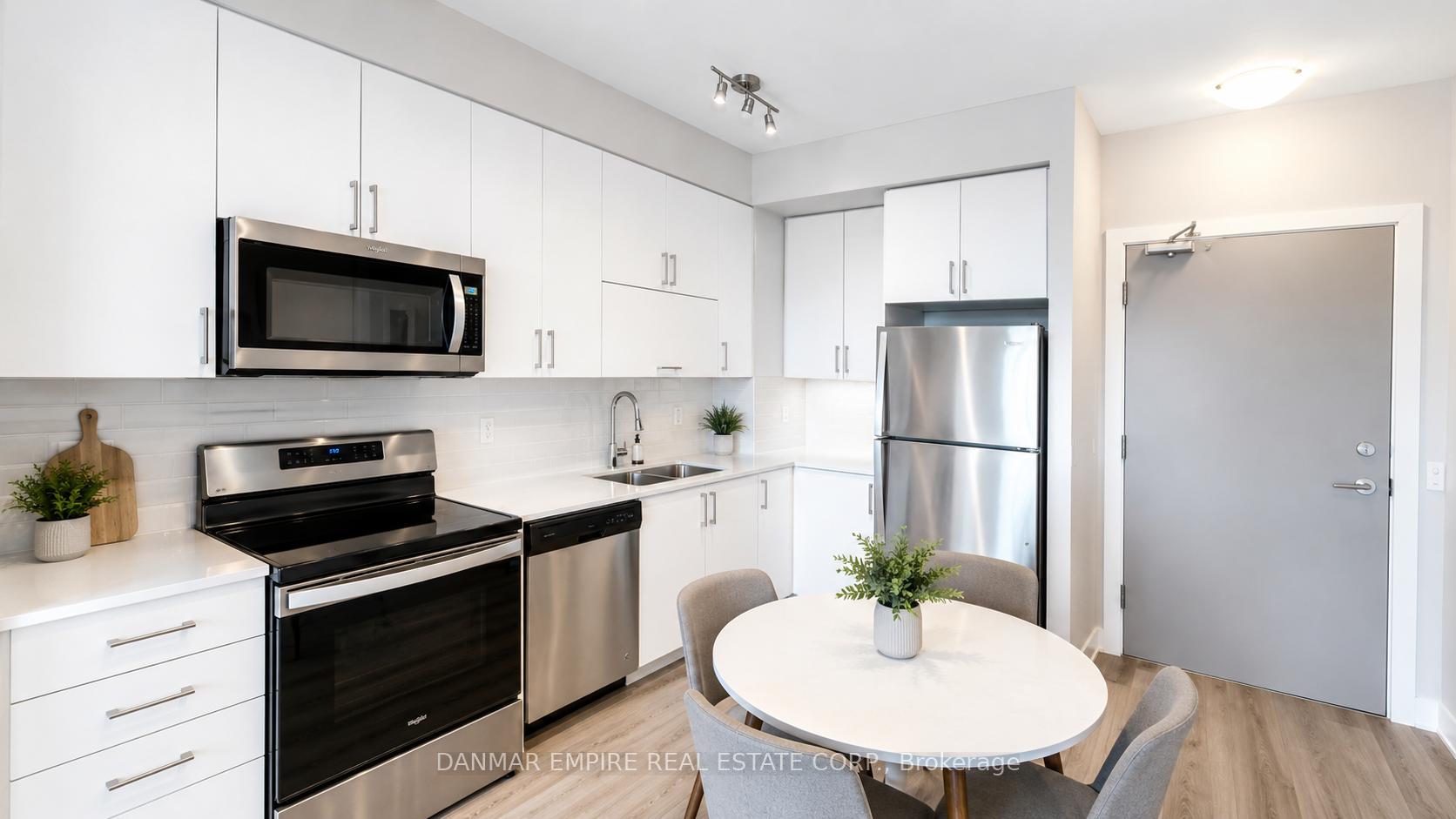 Photo 6 of Unit 1805, 3220 Sheppard Avenue E, Scarborough, Tam O'Shanter-Sullivan — HOMEH