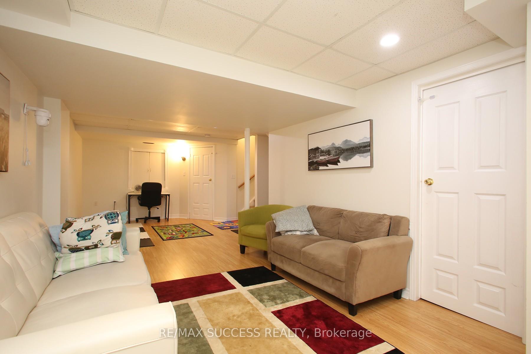 Photo 20 of 34 Greengrove Way, Whitby, Taunton North — HOMEH