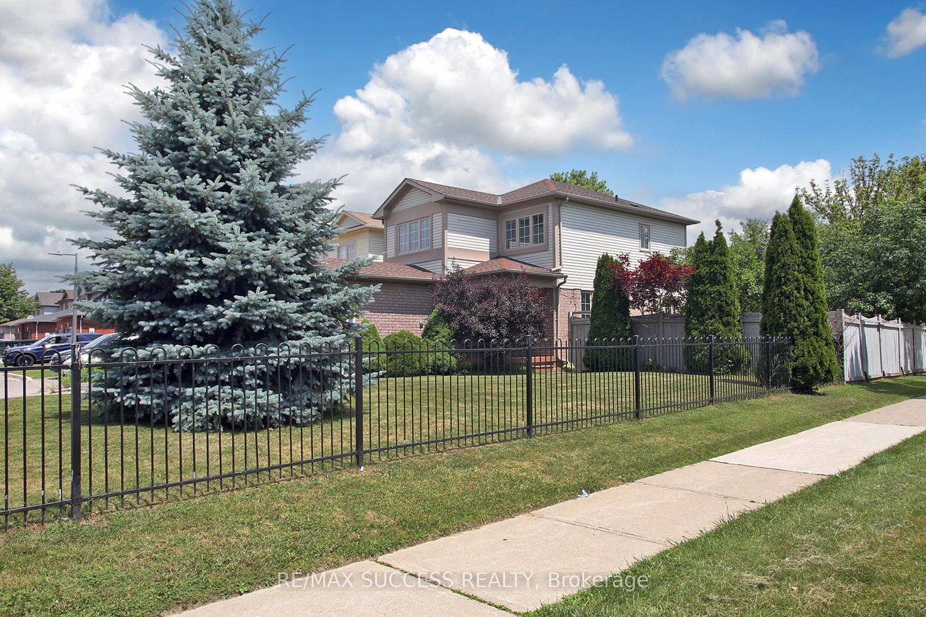 Photo 26 of 34 Greengrove Way, Whitby, Taunton North — HOMEH